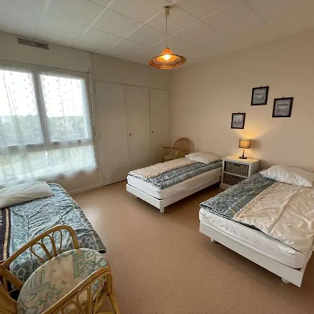 Appart. 2 Pièces à 100m De La Plage, 4 Couchages, Parking, Lave-vaisselle, Animaux Admis - Fr-1-224c-133 *